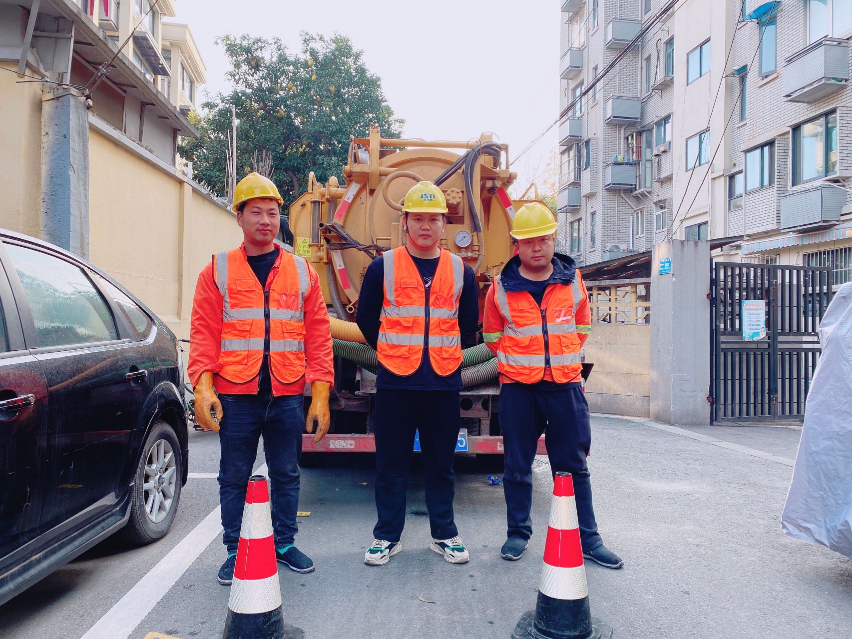花园路南京某小区管道清淤检测施工